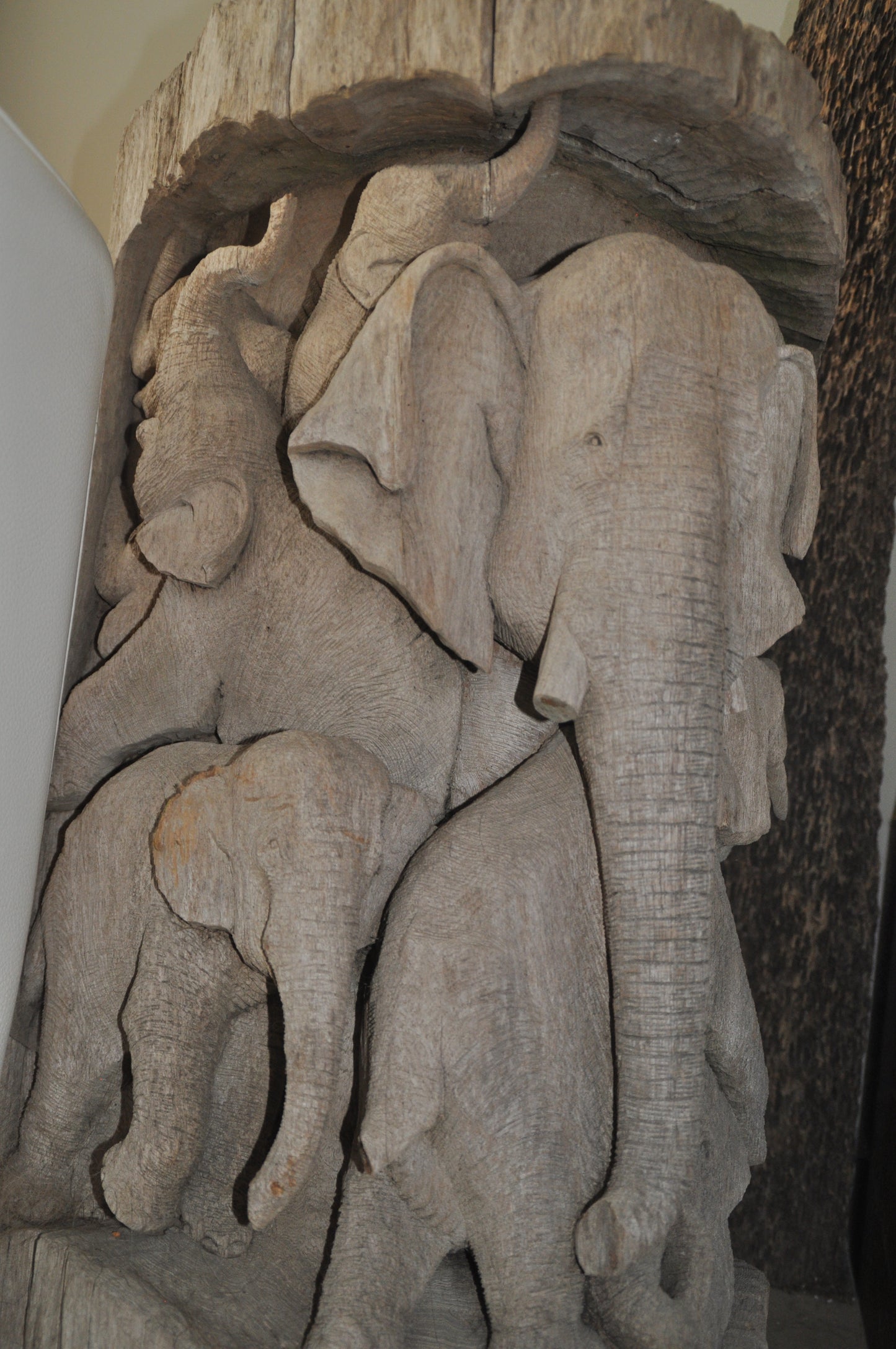 Elephants sculpture