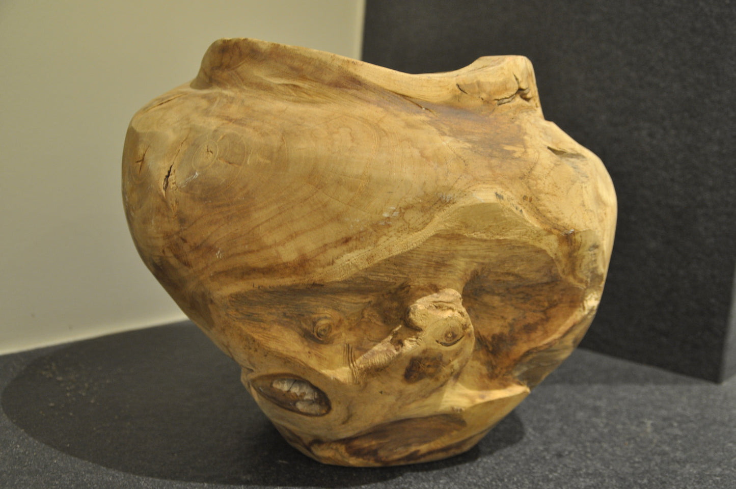 Teak root Bowl